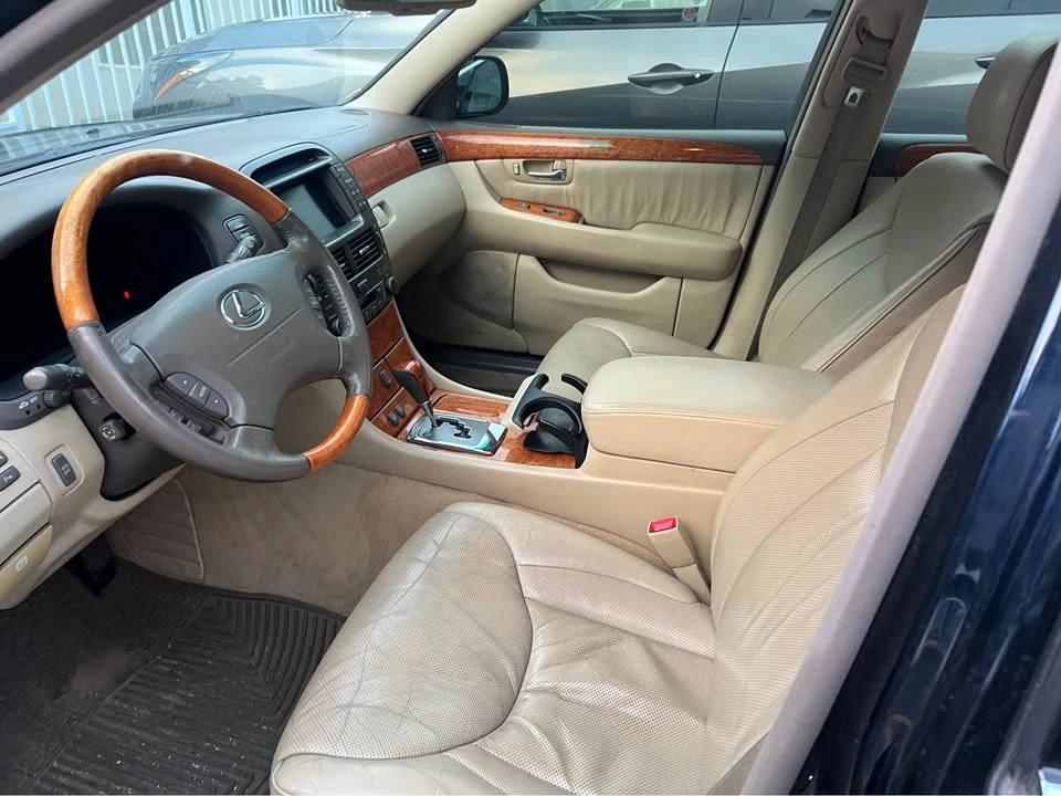 2004 Lexus LS 3rd Gen - Image 10 of 10
