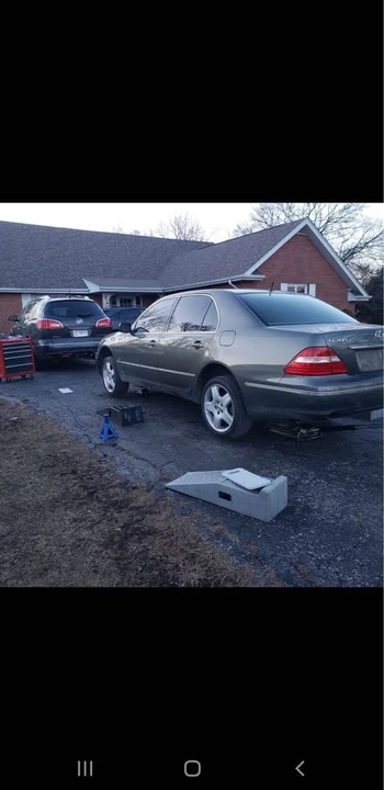 2004 Lexus LS 3rd Gen - Image 5 of 12