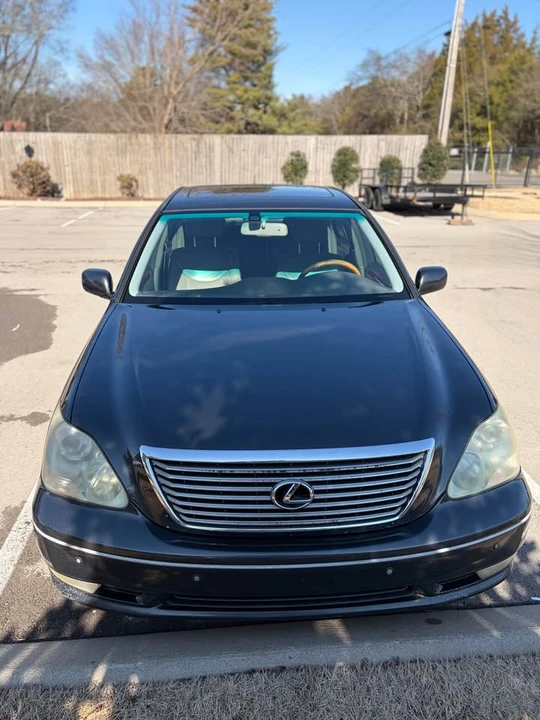 2004 Lexus LS 3rd Gen - Image 3 of 10