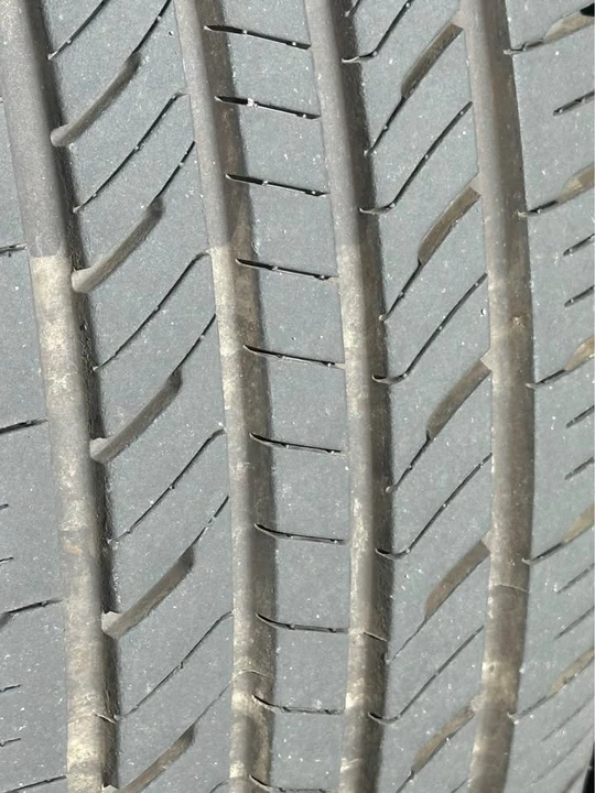 2004 Lexus LS 3rd Gen - Image 7 of 10