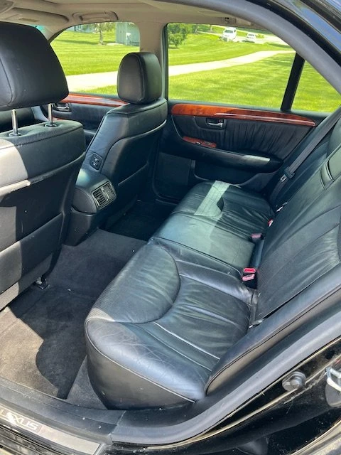 2004 Lexus LS 3rd Gen - Image 6 of 10