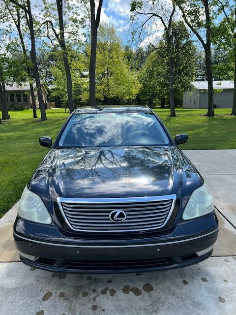 2004 Lexus LS 3rd Gen - Image 2 of 10