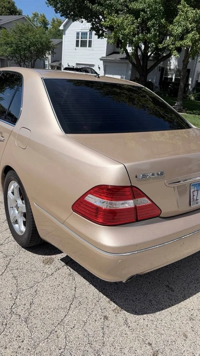 2004 Lexus LS 3rd Gen - Image 7 of 24