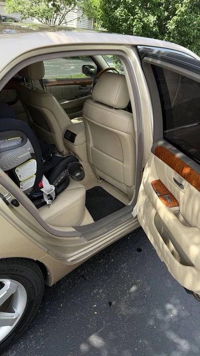 2004 Lexus LS 3rd Gen - Image 24 of 24