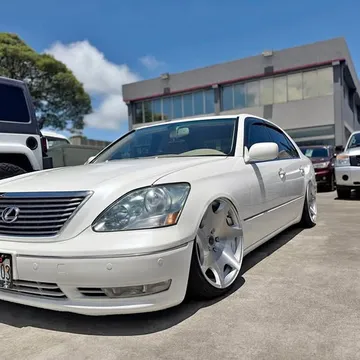 2004 Lexus LS430