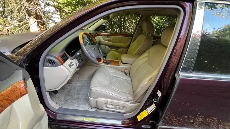 2004 Lexus LS 3rd Gen - Image 3 of 5