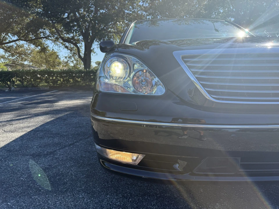 2004 Lexus LS 3rd Gen - Image 31 of 31