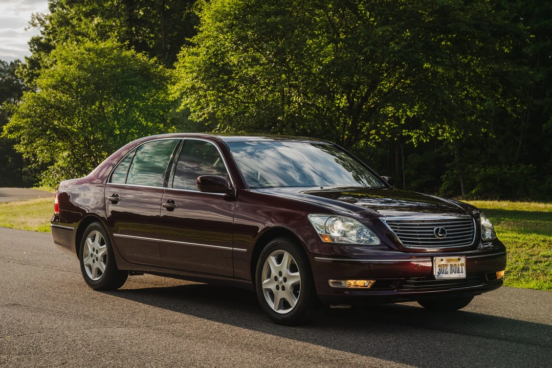 2004 Lexus LS 3rd Gen - Image 4 of 31