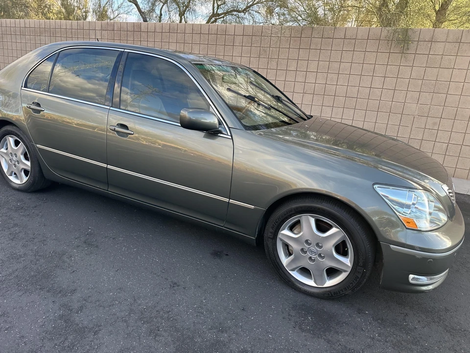 2004 Lexus LS 3rd Gen - Image 30 of 31
