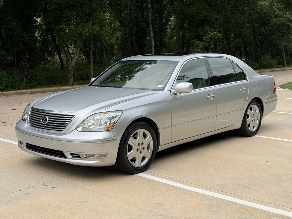 2004 Lexus LS 3rd Gen - Image 6 of 31