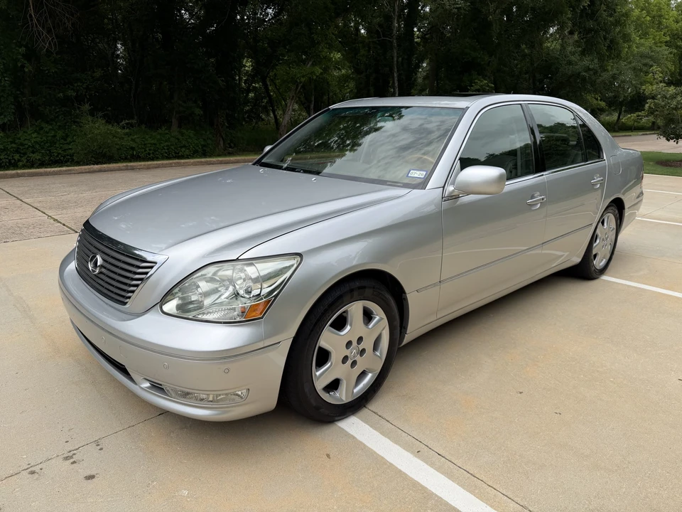 2004 Lexus LS 3rd Gen - Image 7 of 31