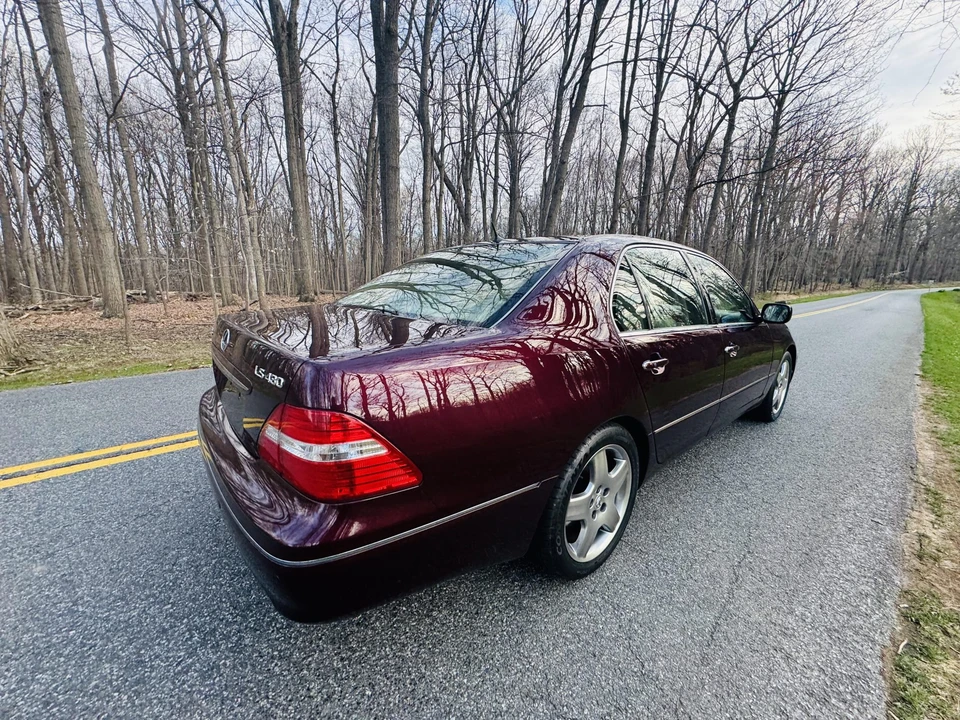 2004 Lexus LS 3rd Gen - Image 31 of 31
