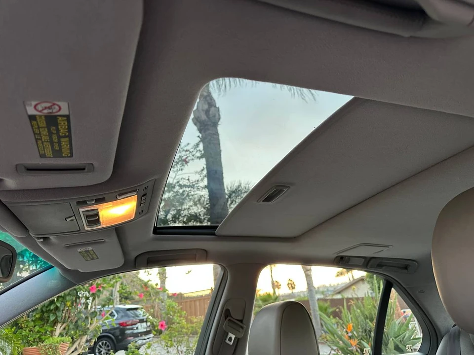 2004 Lexus LS 3rd Gen - Image 20 of 20