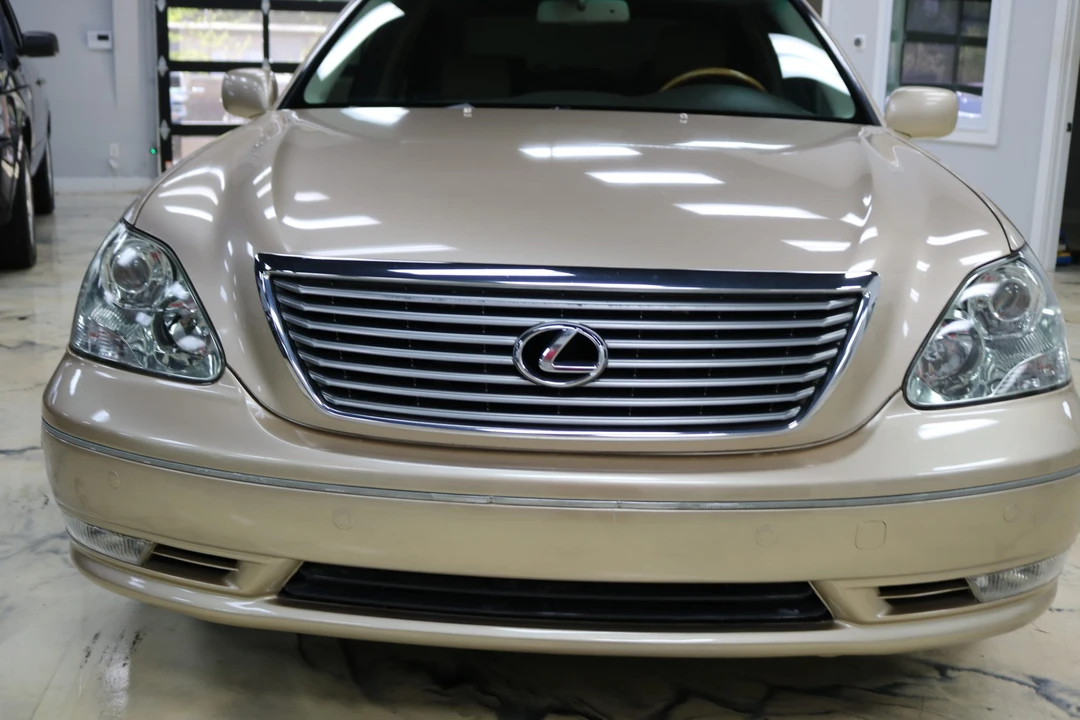 2004 Lexus LS 3rd Gen - Image 29 of 31