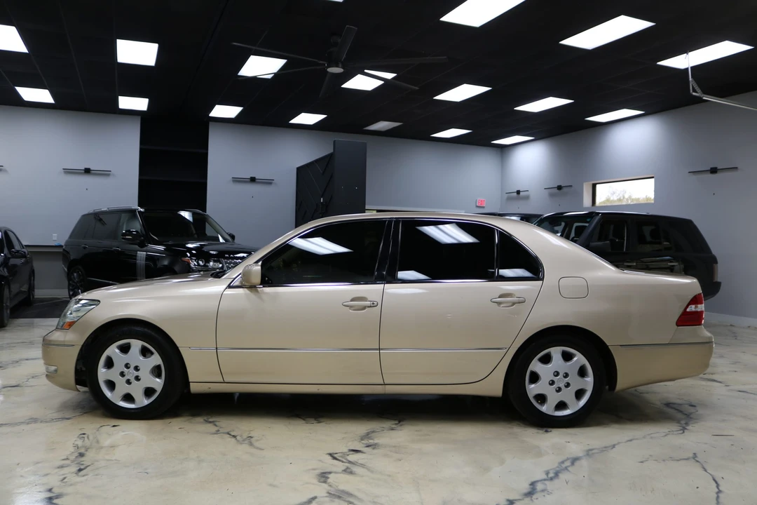 2004 Lexus LS 3rd Gen - Image 4 of 31