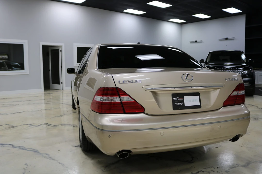 2004 Lexus LS 3rd Gen - Image 6 of 31