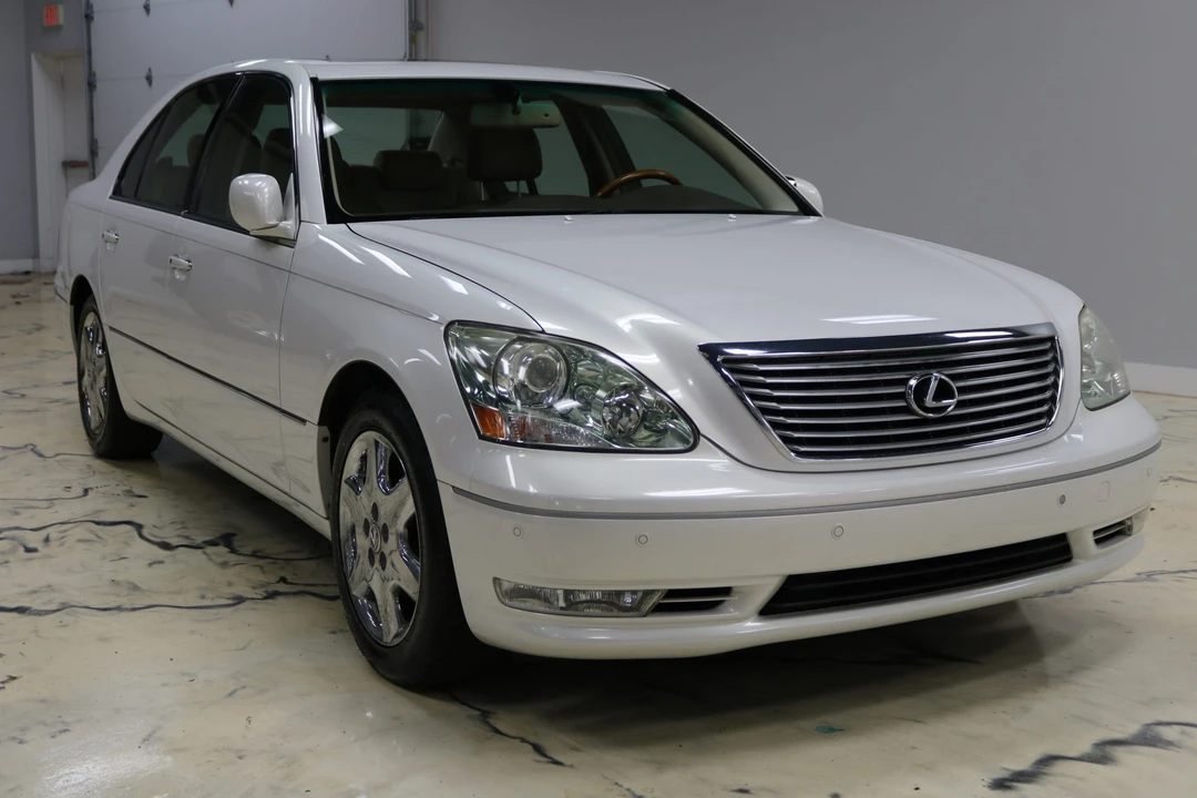 2004 Lexus LS 3rd Gen - Image 6 of 31