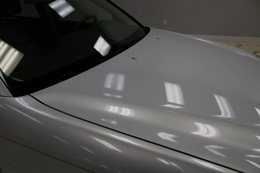 2004 Lexus LS 3rd Gen - Image 26 of 31