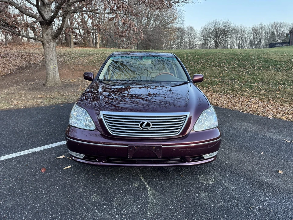 2004 Lexus LS 3rd Gen - Image 6 of 31
