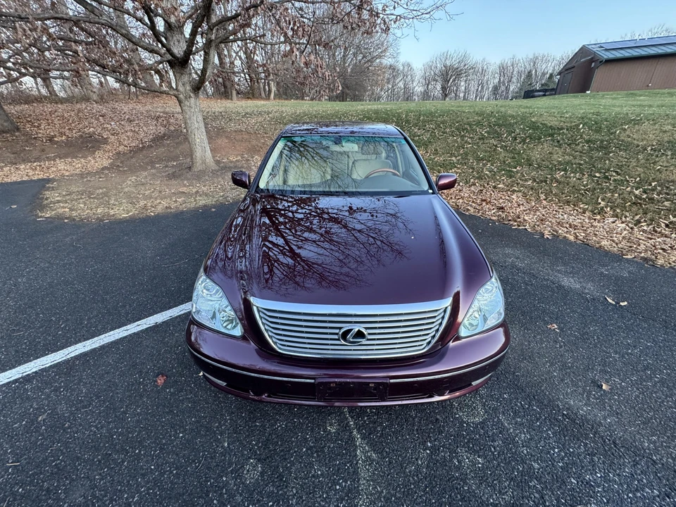 2004 Lexus LS 3rd Gen - Image 7 of 31