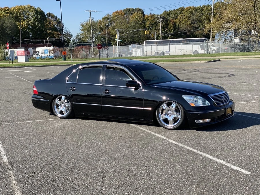 2004 Lexus LS 3rd Gen - Image 7 of 12