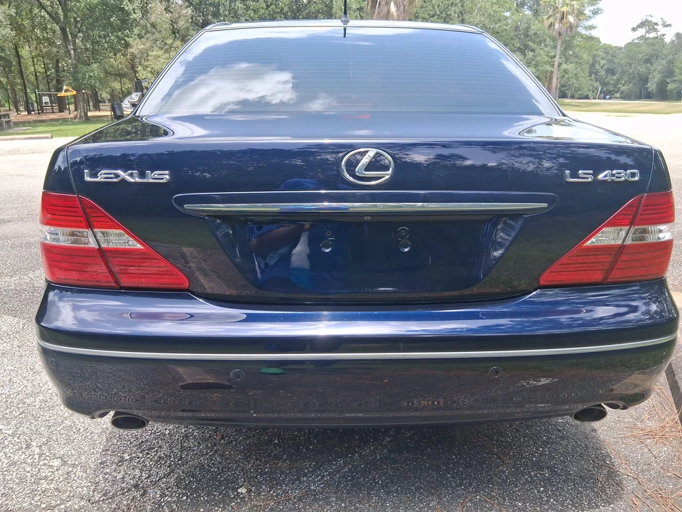 2004 Lexus LS 3rd Gen - Image 6 of 31