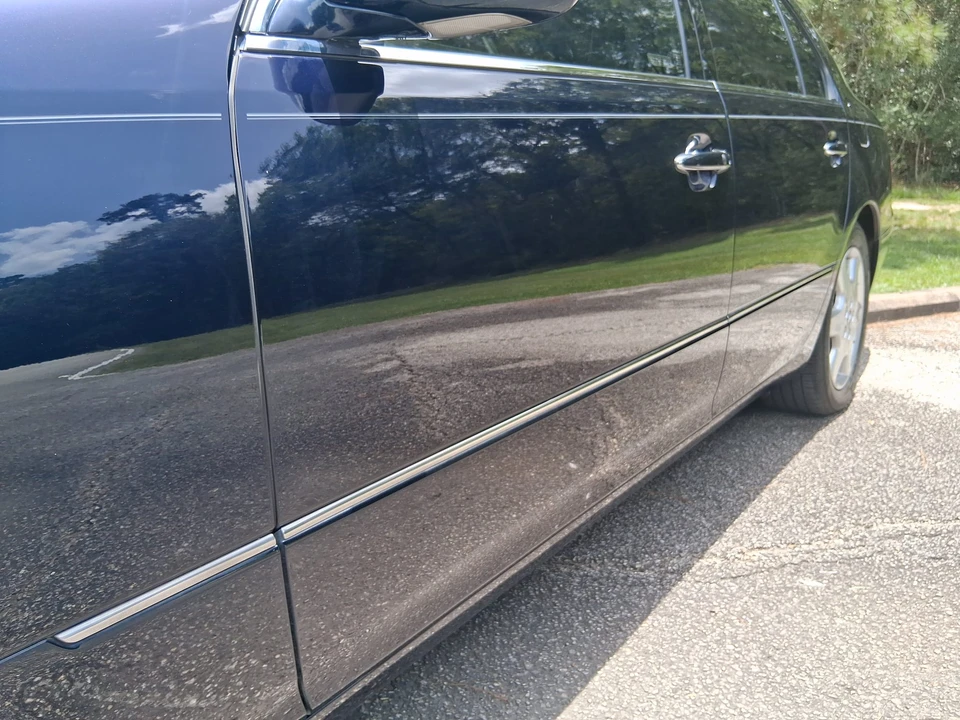 2004 Lexus LS 3rd Gen - Image 25 of 31
