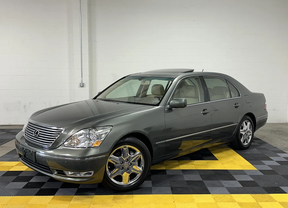2004 Lexus LS 3rd Gen - Image 2 of 31