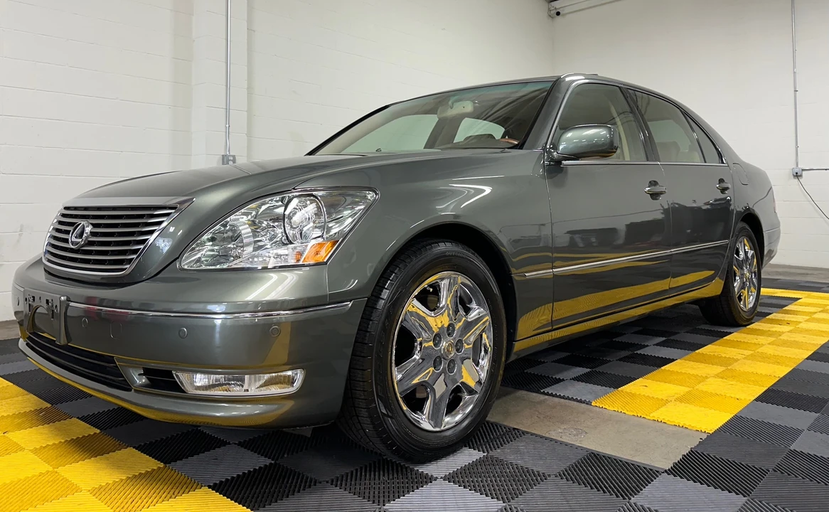 2004 Lexus LS 3rd Gen - Image 4 of 31