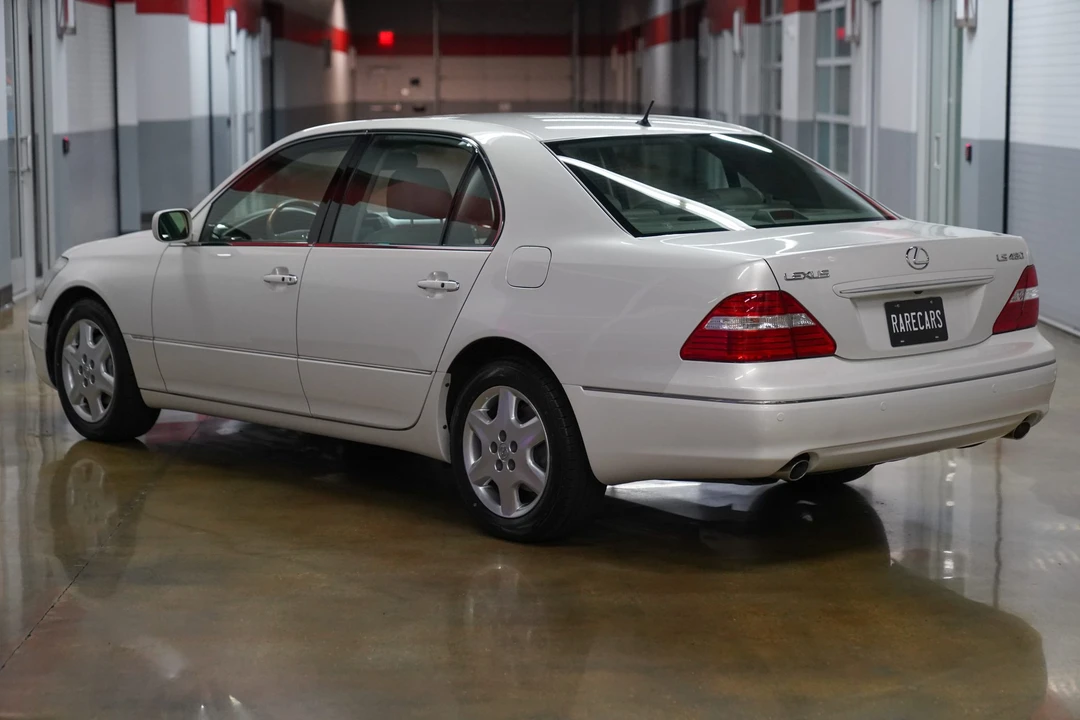 2004 Lexus LS 3rd Gen - Image 11 of 31