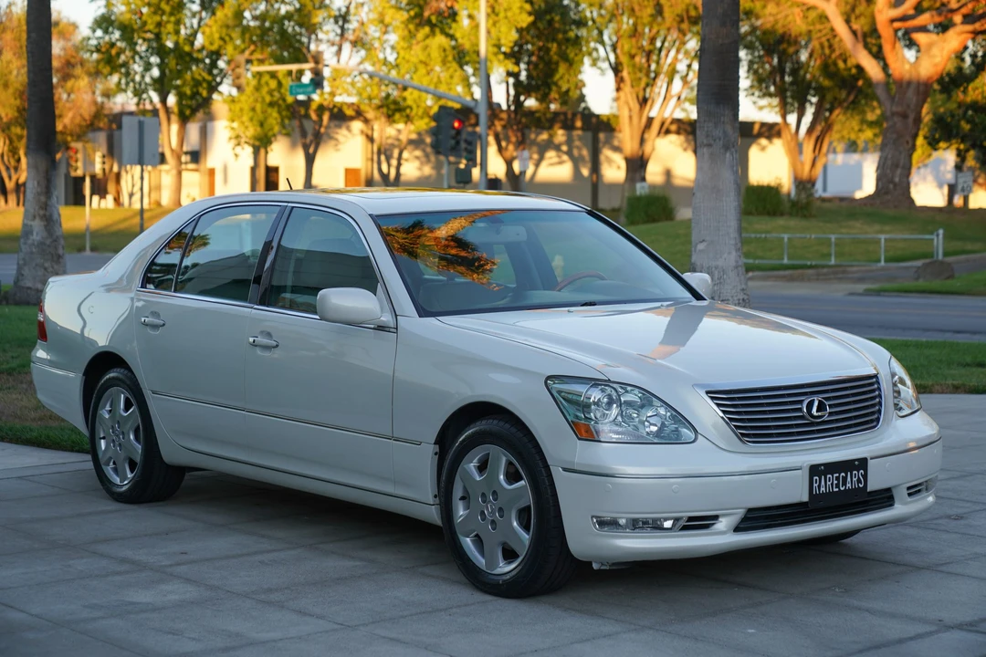 2004 Lexus LS 3rd Gen - Image 26 of 31