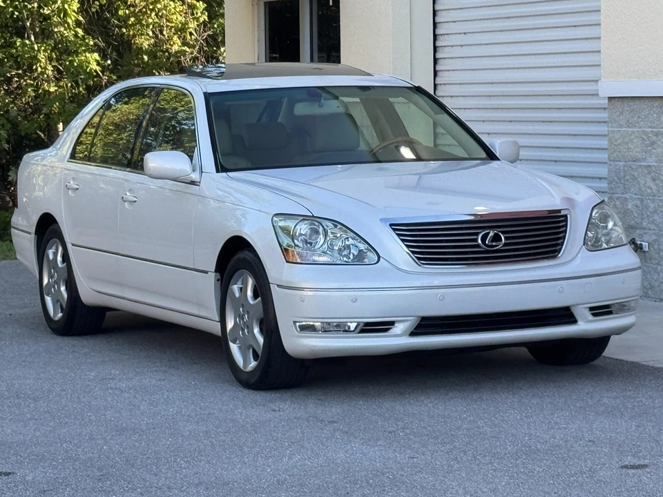 2004 Lexus LS 3rd Gen - Image 3 of 31