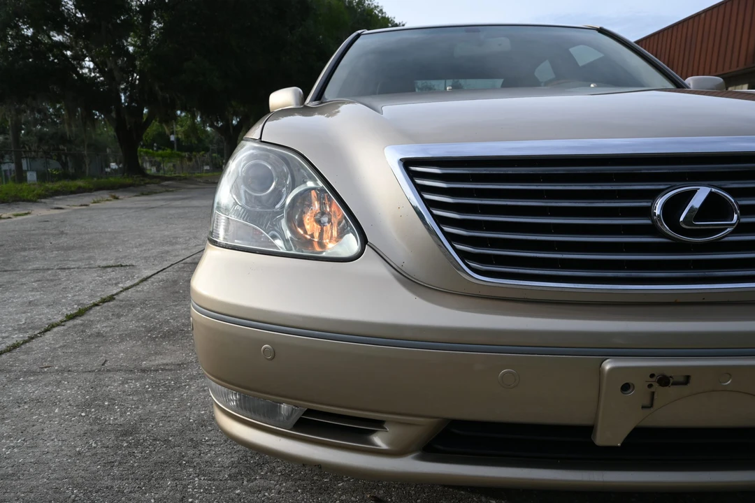 2004 Lexus LS 3rd Gen - Image 28 of 31