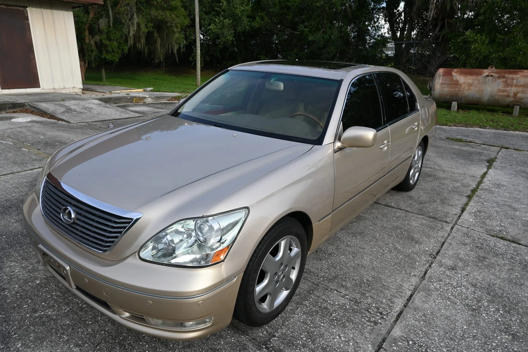 2004 Lexus LS 3rd Gen - Image 3 of 31