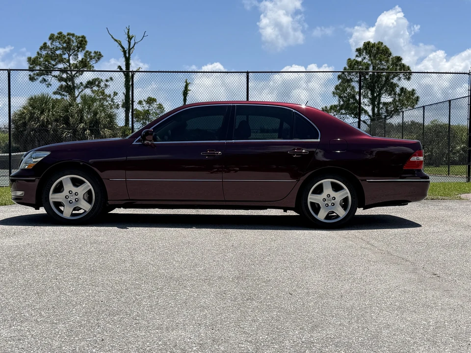 2004 Lexus LS 3rd Gen - Image 6 of 31