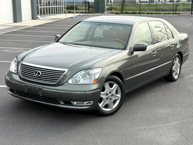 2004 Lexus LS 3rd Gen - Image 18 of 21