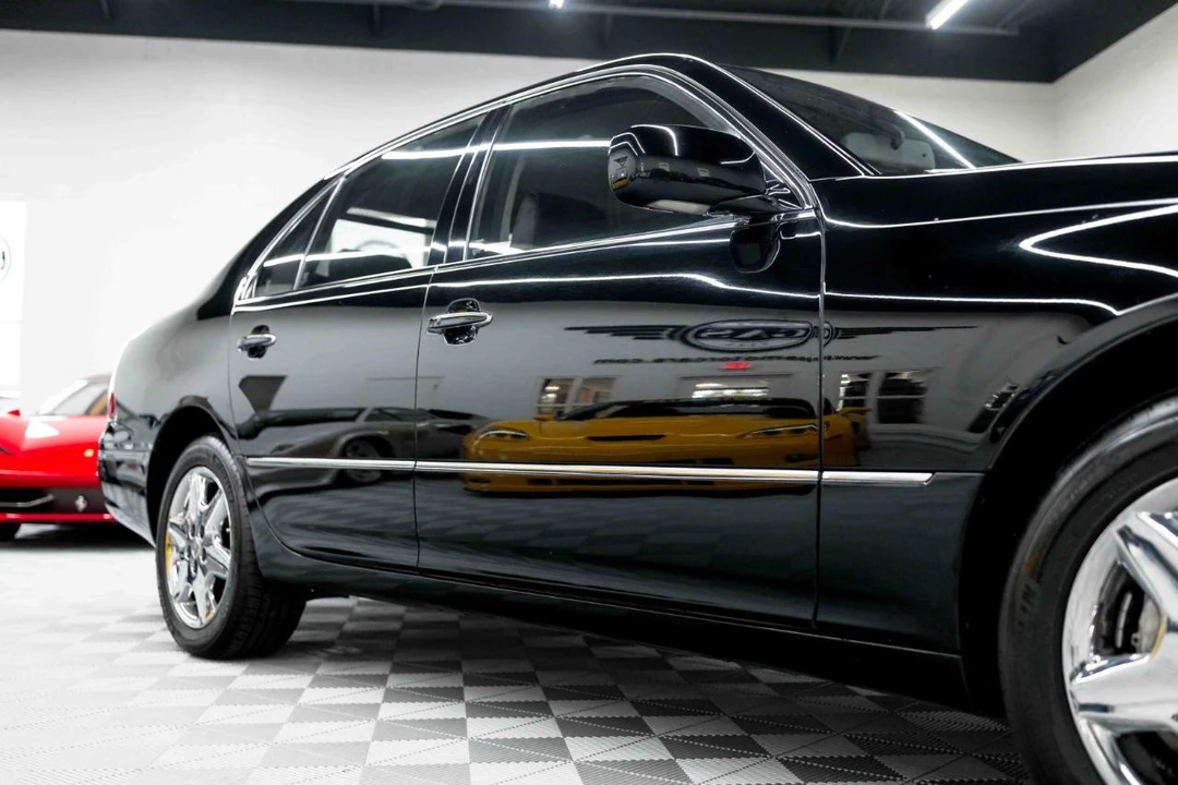 2004 Lexus LS 3rd Gen - Image 18 of 31