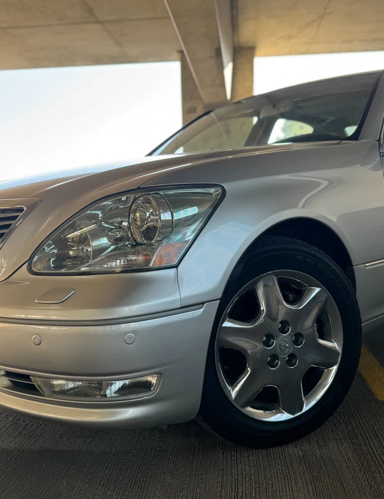 2004 Lexus LS 3rd Gen - Image 31 of 31