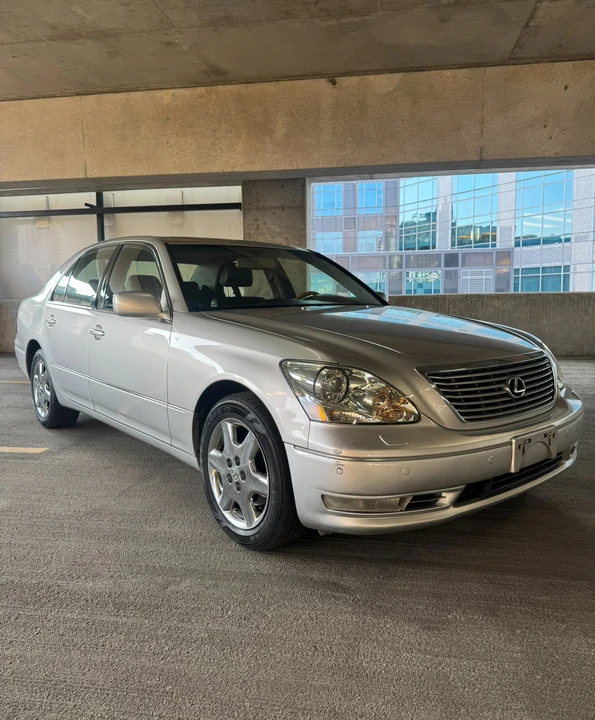 2004 Lexus LS 3rd Gen - Image 5 of 31
