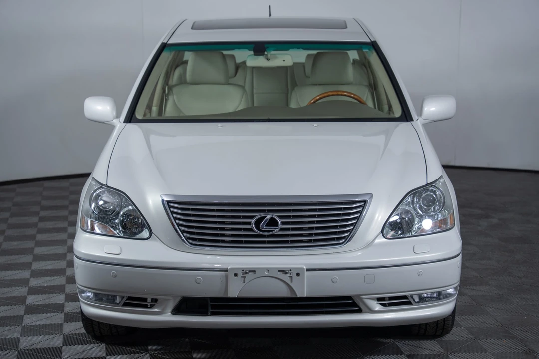 2004 Lexus LS 3rd Gen - Image 6 of 31