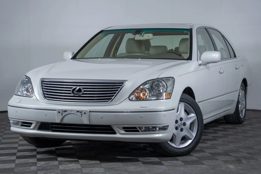 2004 Lexus LS 3rd Gen - Image 2 of 31