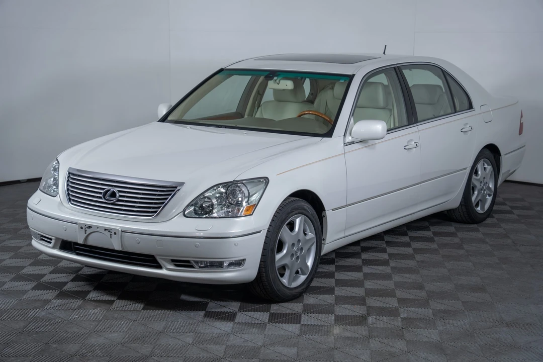 2004 Lexus LS 3rd Gen - Image 3 of 31