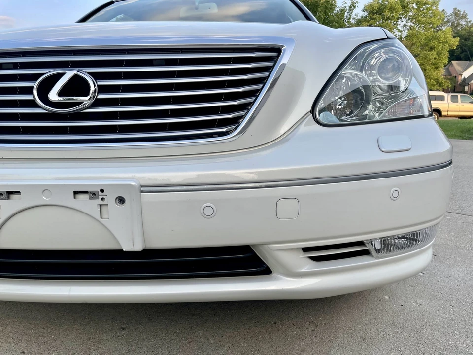2004 Lexus LS 3rd Gen - Image 28 of 31