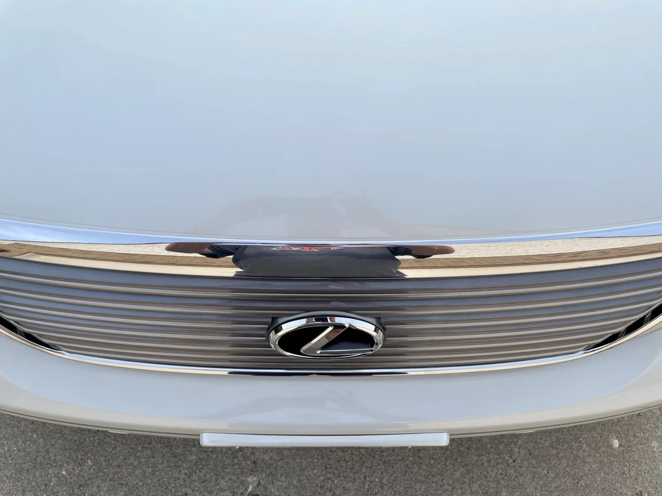 2004 Lexus LS 3rd Gen - Image 29 of 31