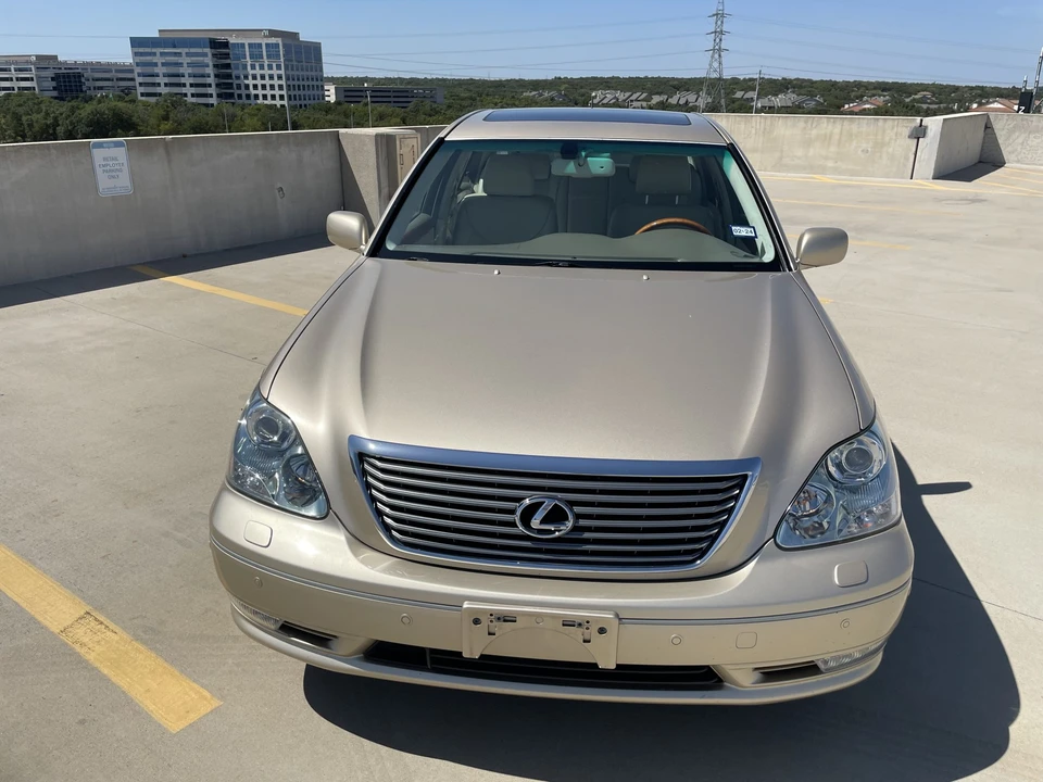 2004 Lexus LS 3rd Gen - Image 7 of 31