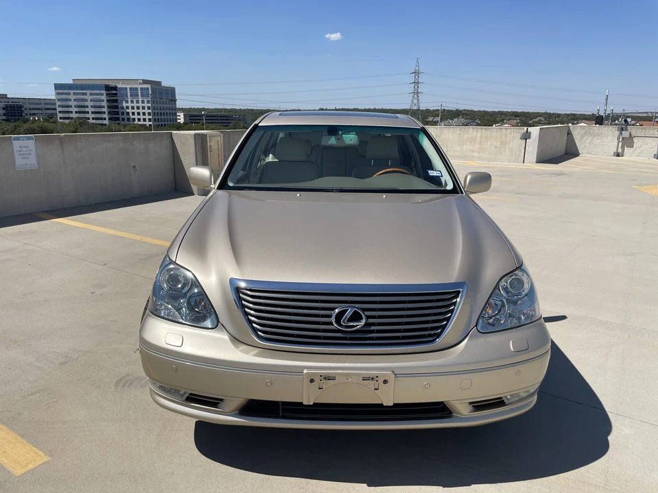 2004 Lexus LS 3rd Gen - Image 8 of 31