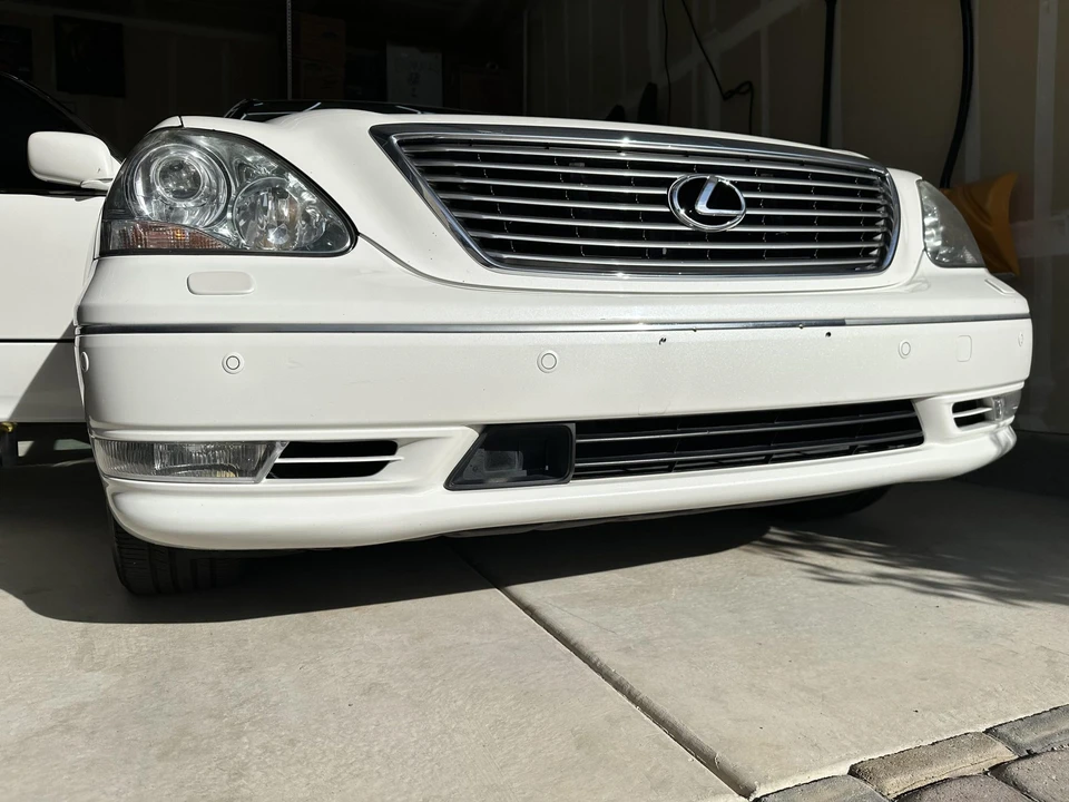 2004 Lexus LS 3rd Gen - Image 18 of 31
