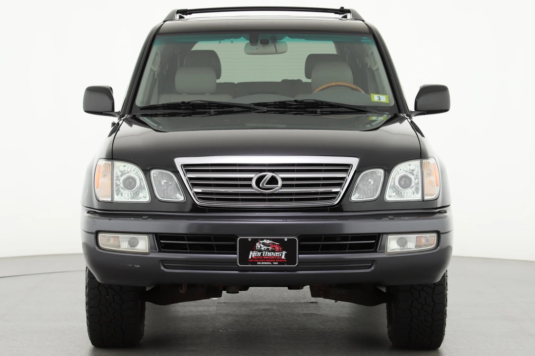 2004 Lexus LX 2nd Gen - Image 2 of 31