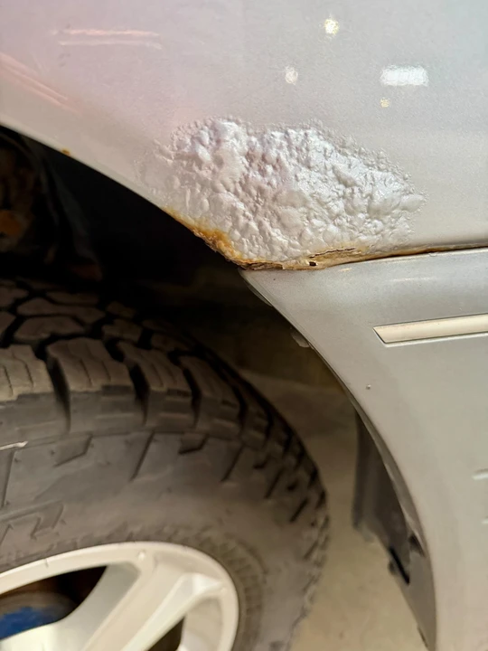 2004 Lexus LX 2nd Gen - Image 21 of 21