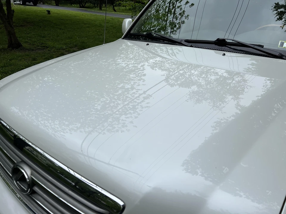 2004 Lexus LX 2nd Gen - Image 28 of 31